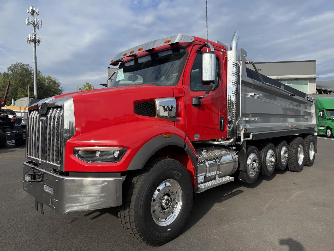 2025 Western Star 49X in Ridgefield, WA — photo 3