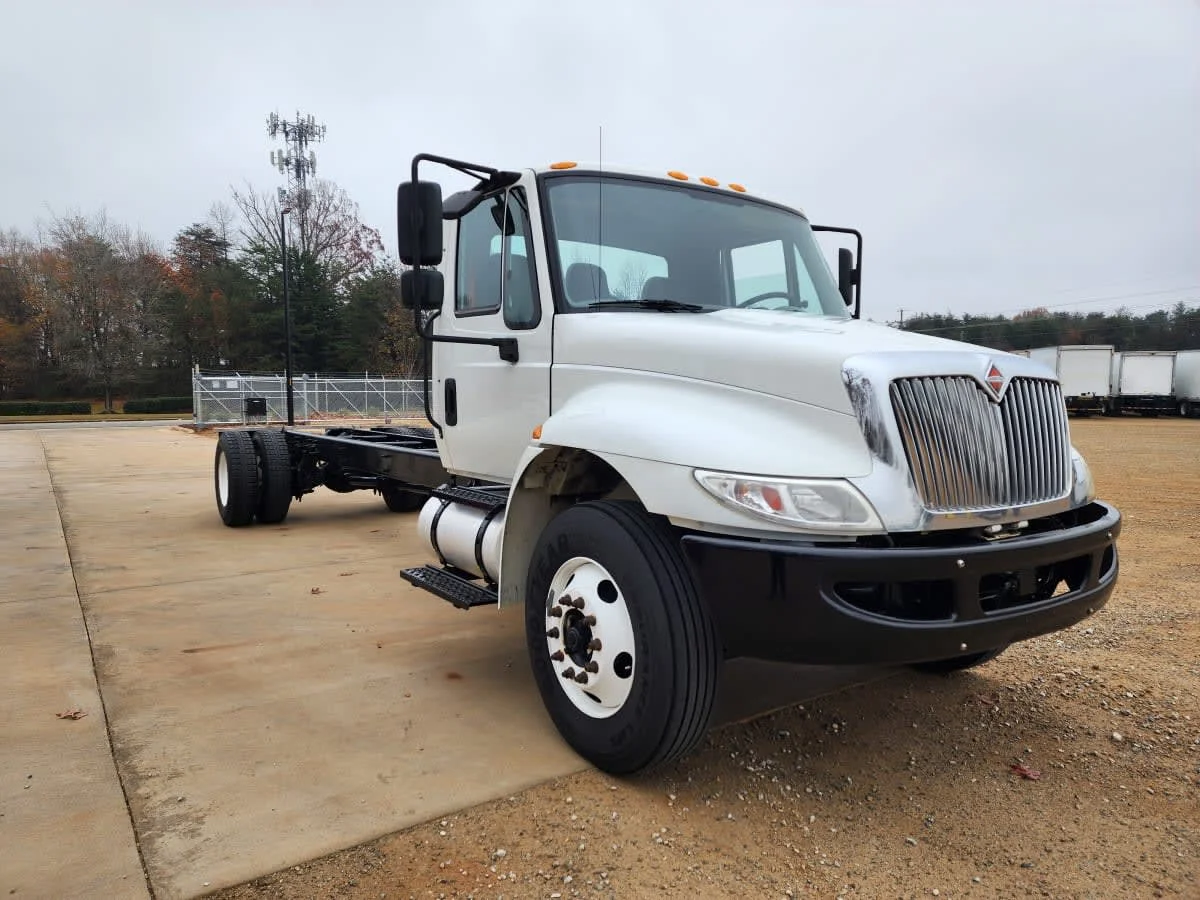 2019 International 4300 in Greensboro, NC — photo 3