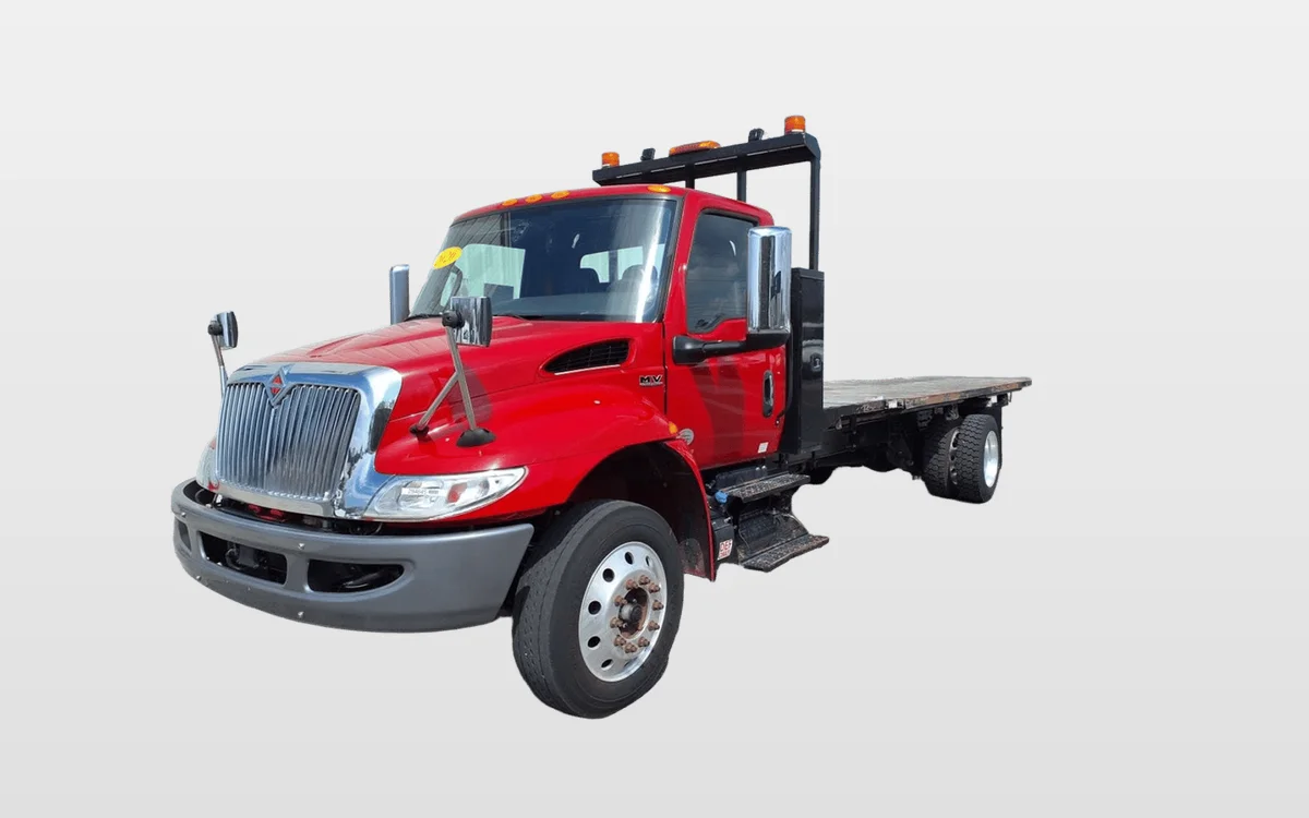 2020 International - image 1