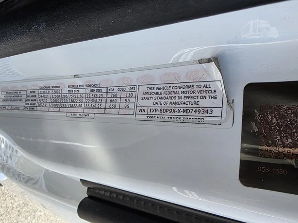 2021 Peterbilt 579 in MS — photo 17
