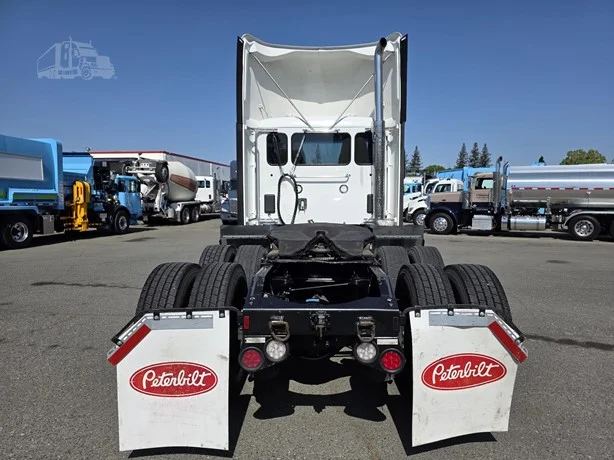 2021 Peterbilt 579 in MS — photo 6