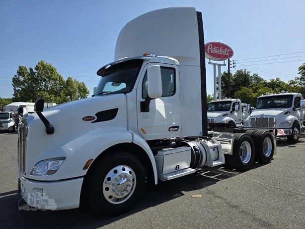2021 Peterbilt 579