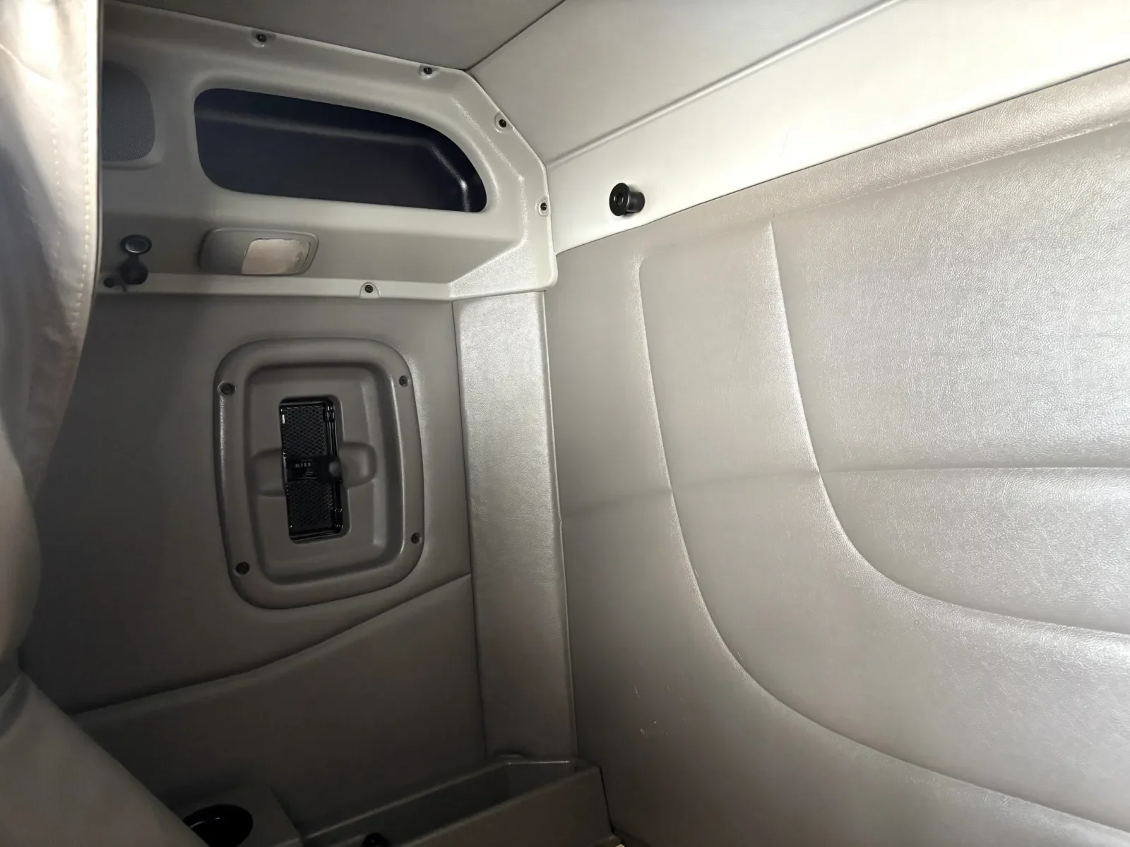 2020 Peterbilt 389 - image 22