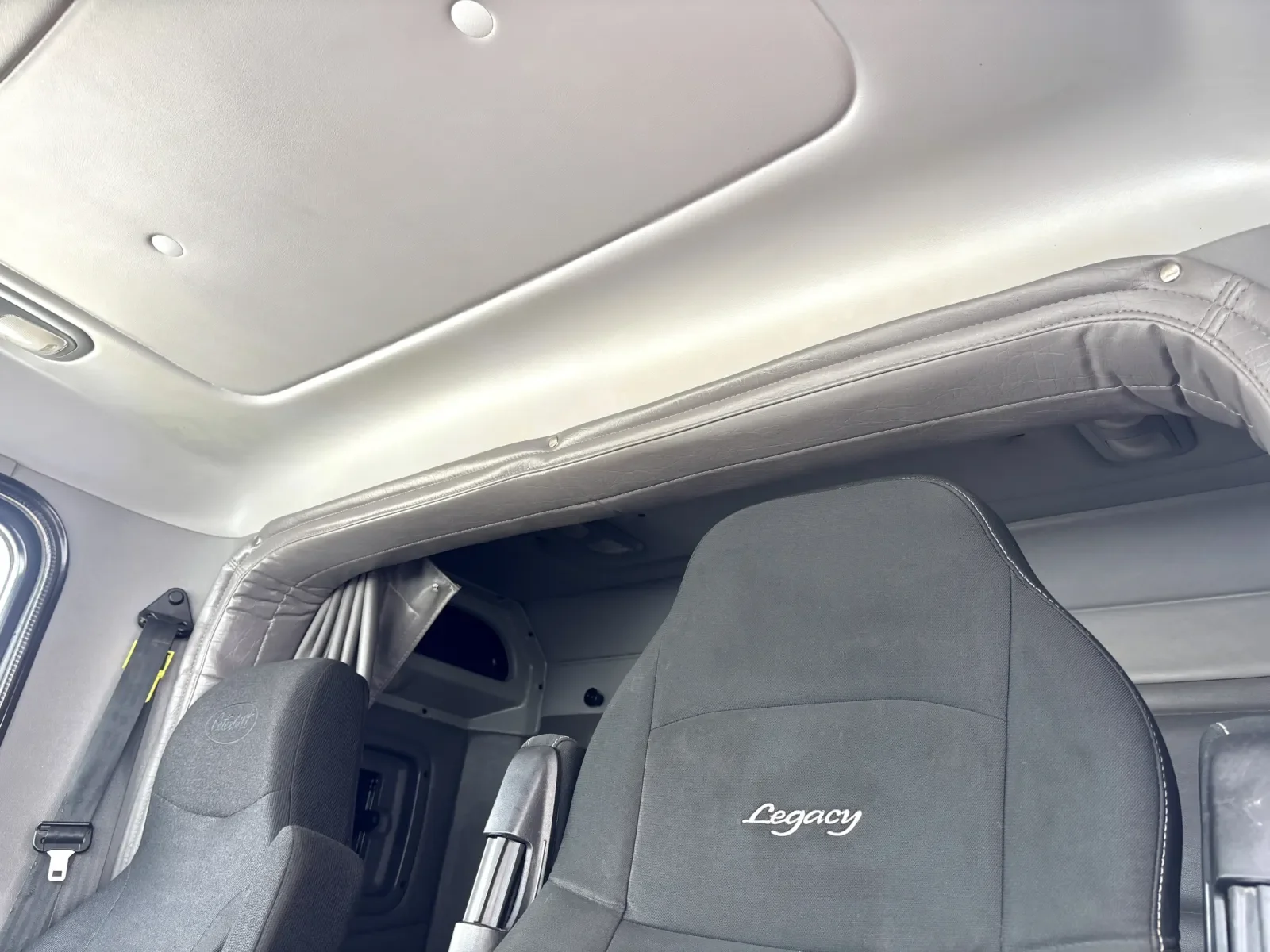 2020 Peterbilt 389 - image 20