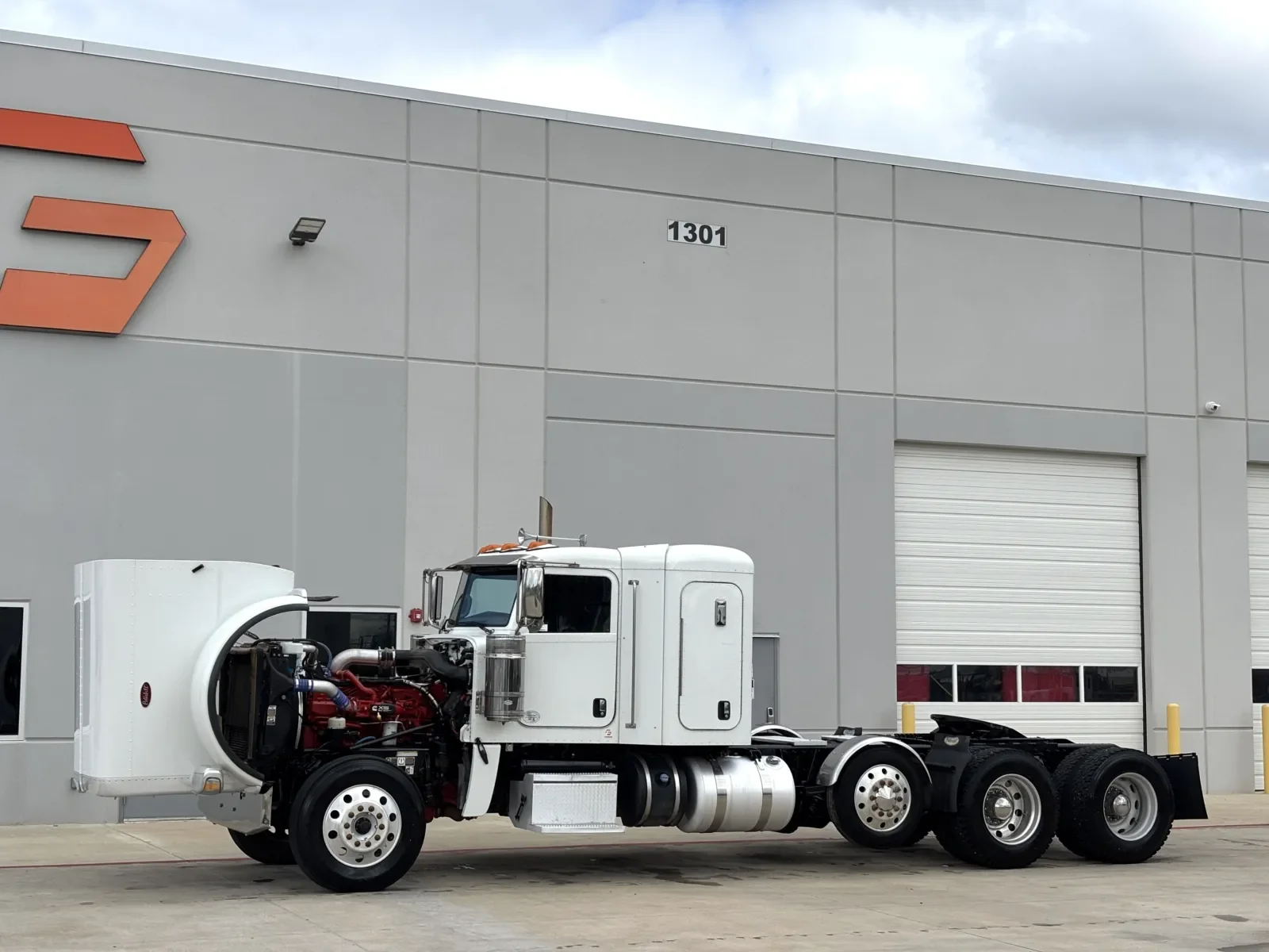 2020 Peterbilt 389 in Hutchins, TX — photo 10