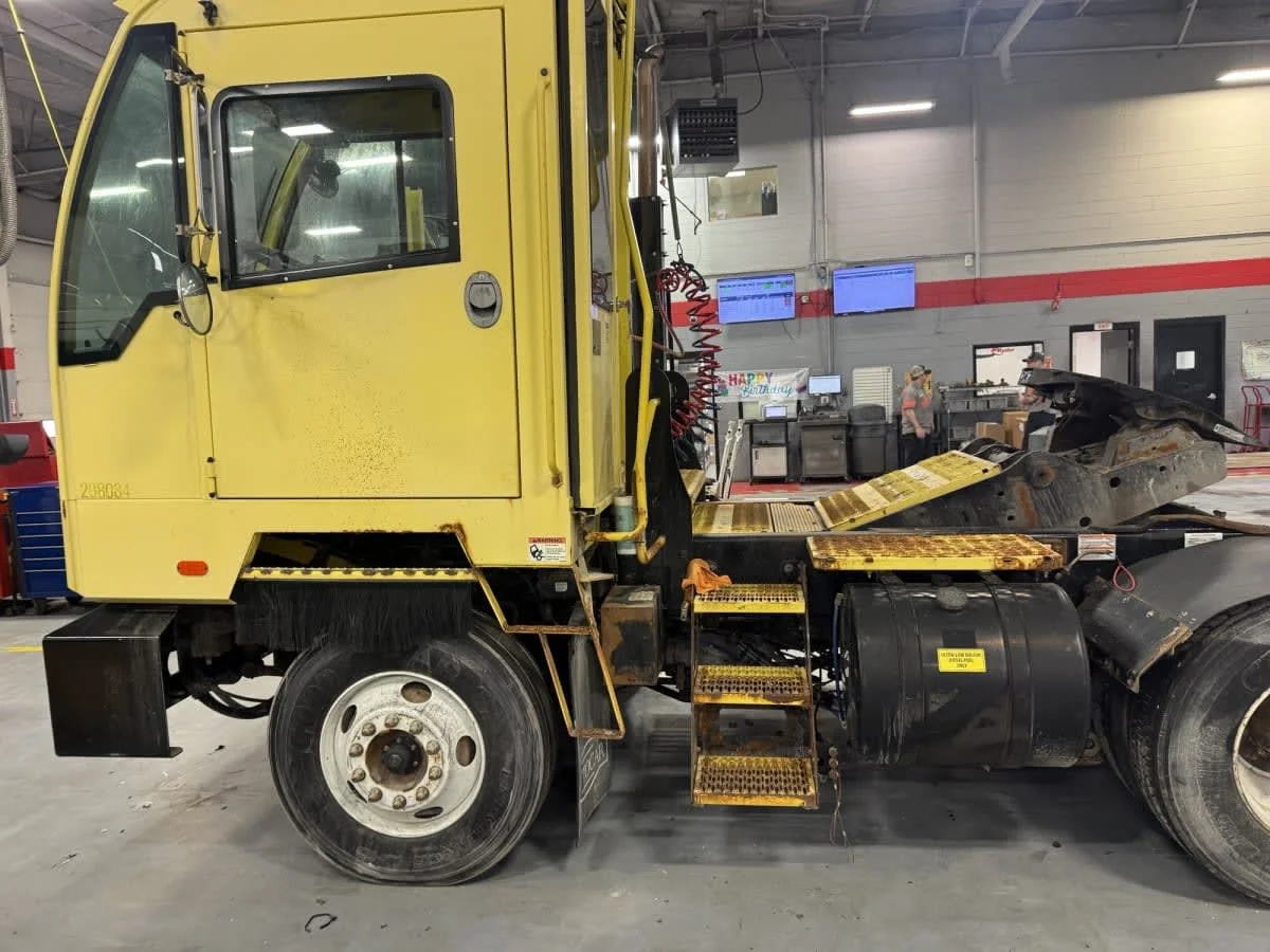 2021 Autocar in West Chester, OH — photo 6