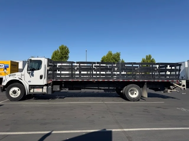 2020 Freightliner eM2 in West Sacramento, CA — photo 4