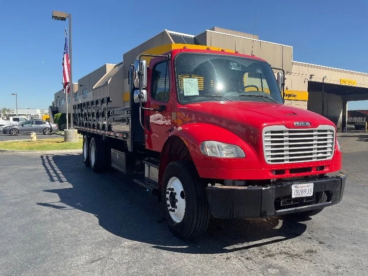 2019 Freightliner M2 106 in Fontana, CA