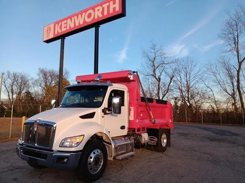 2025 Kenworth T380