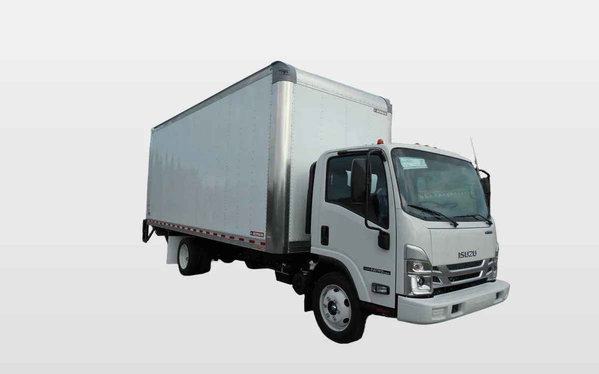 2025 Isuzu - image 1