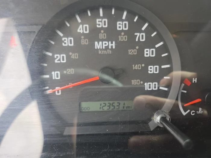 2021 Isuzu NPR — photo 11