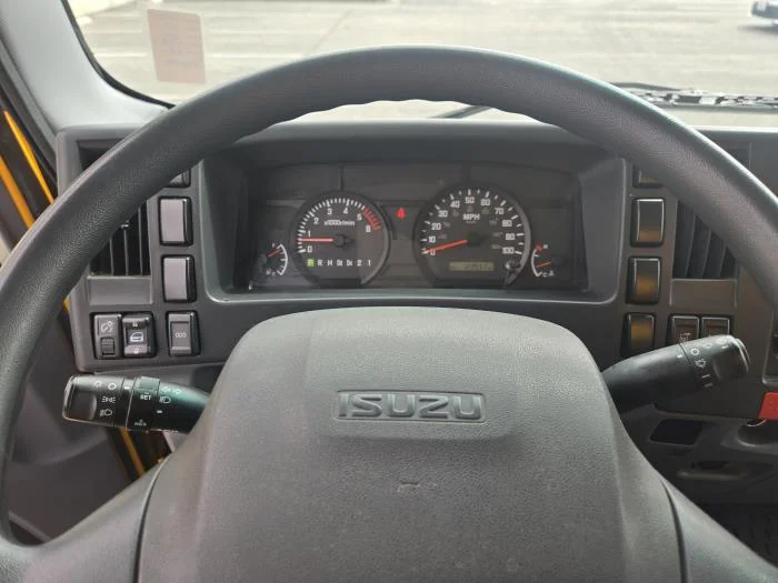 2021 Isuzu NPR — photo 12