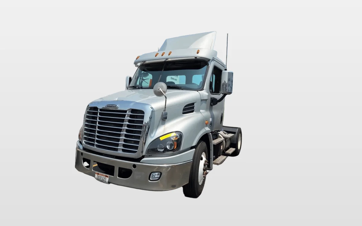 2018 Freightliner - image 1
