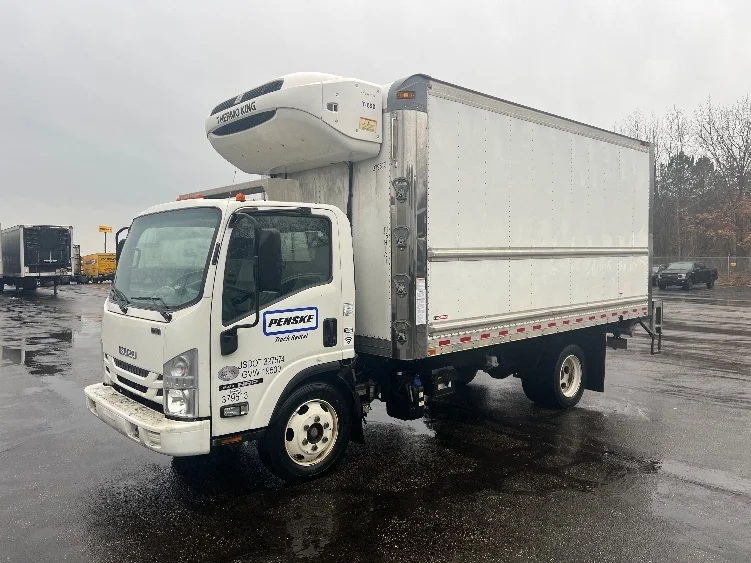 2021 Isuzu NRR - image 3