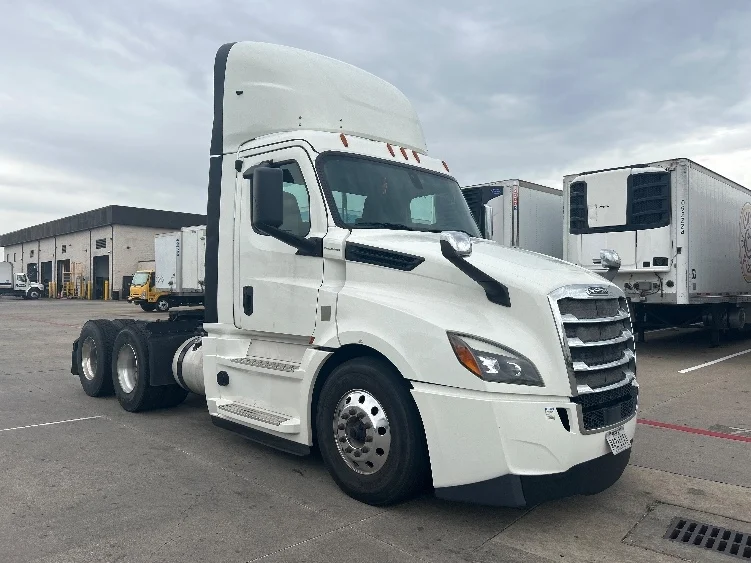 2020 Freightliner Cascadia