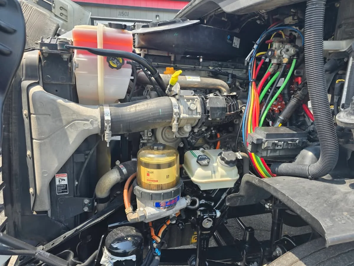 2016 Freightliner Cascadia in North Little Rock, AR — photo 8