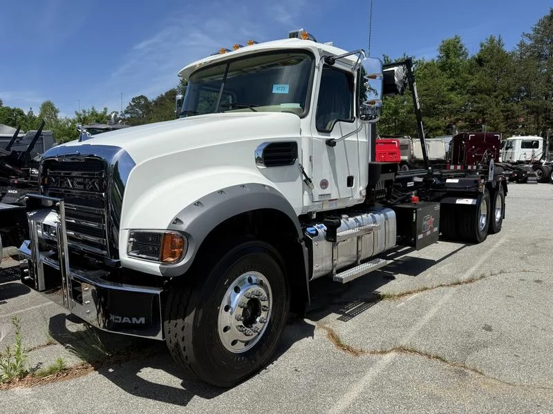 2026 Mack Granite in Greensboro, NC — photo 2
