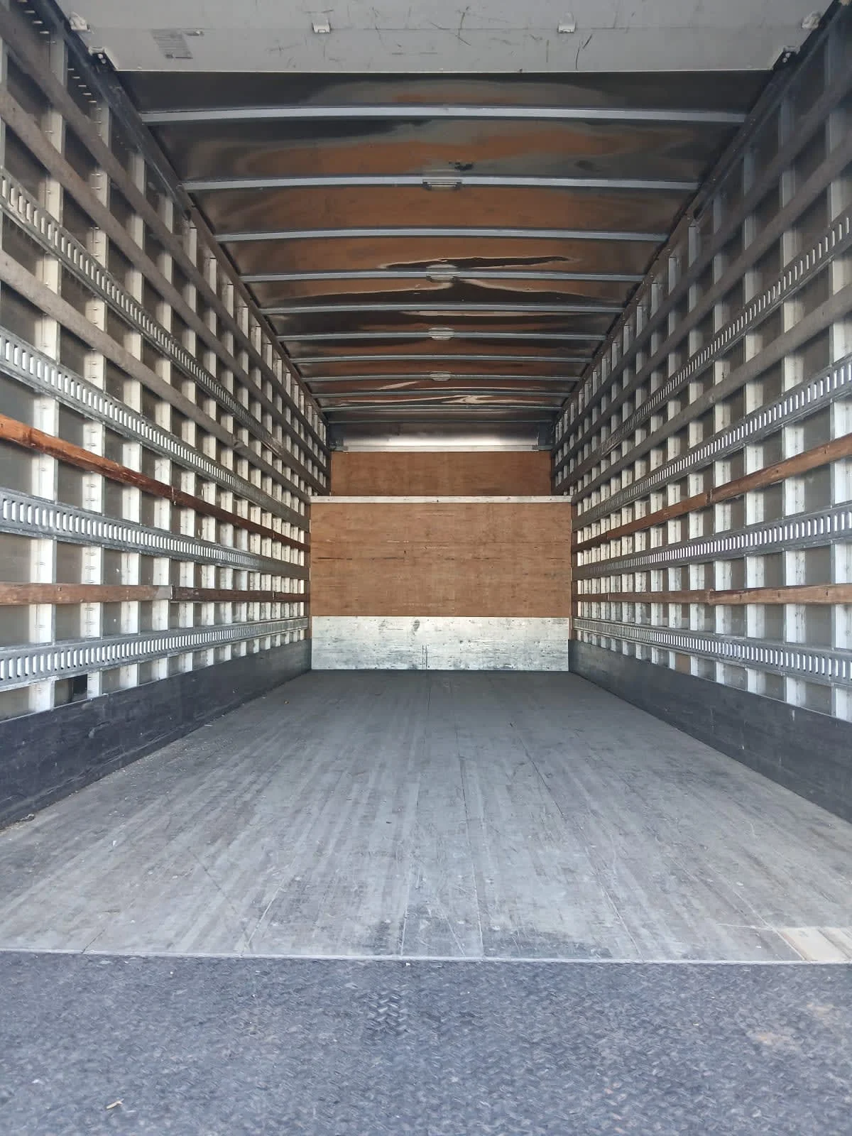 2016 Freightliner M2 106 - image 8