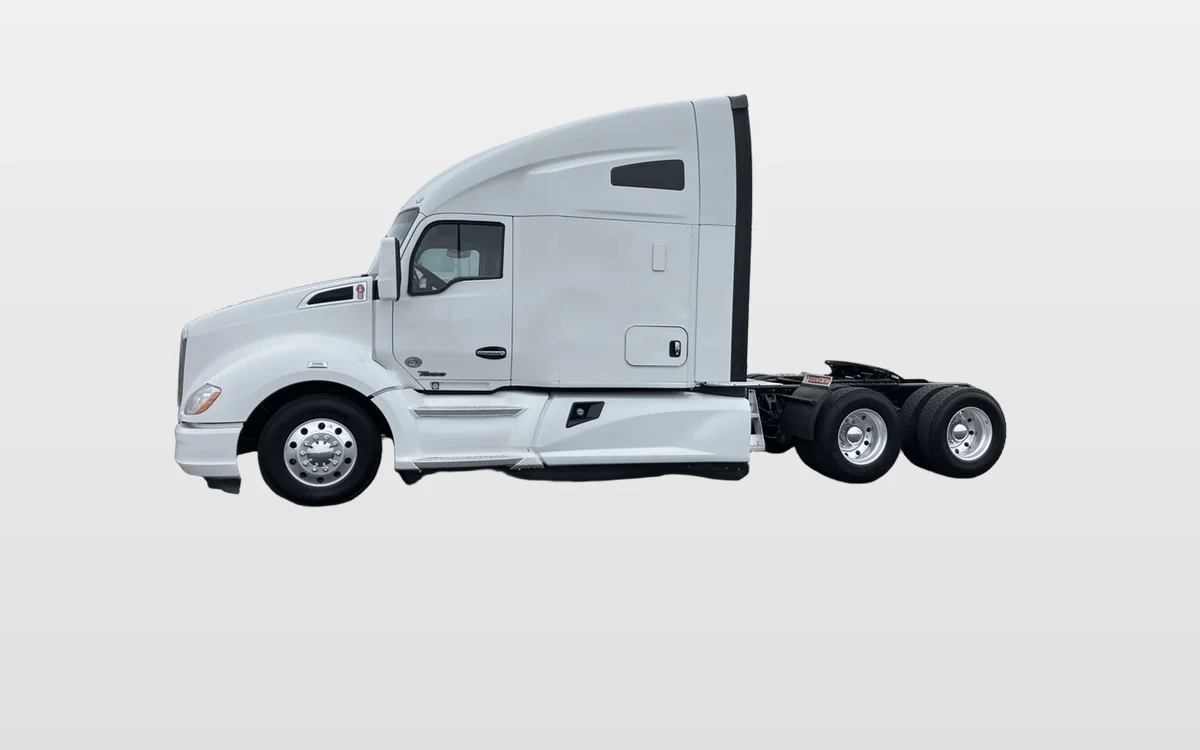 2022 Kenworth T680 - image 1