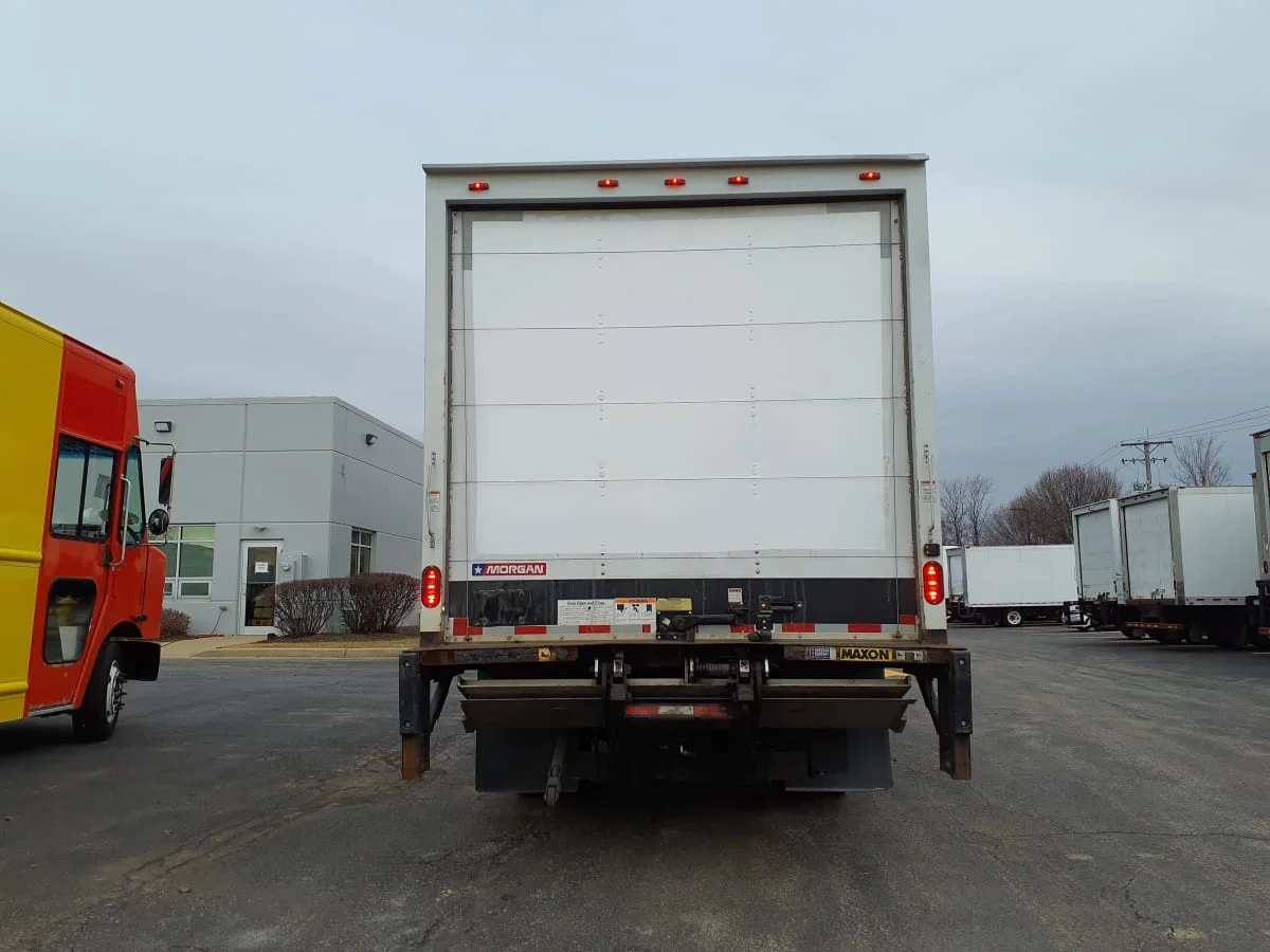 2019 Isuzu NPR - image 5