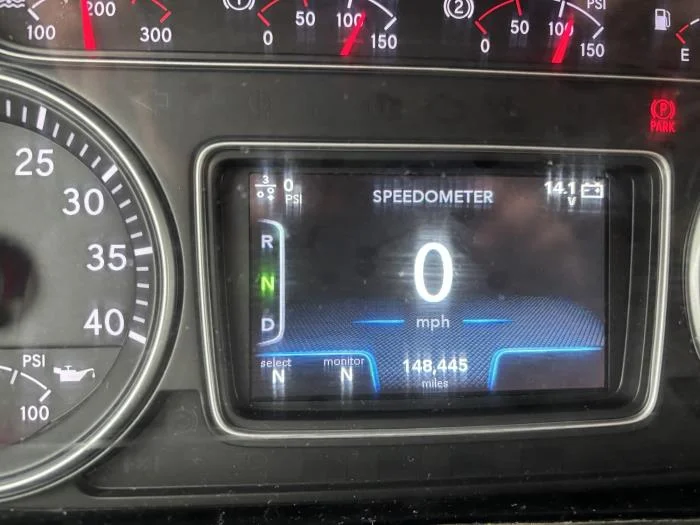 2020 International MV - image 16