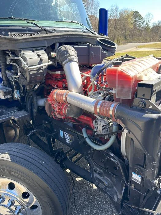 2022 Peterbilt 579 - image 7