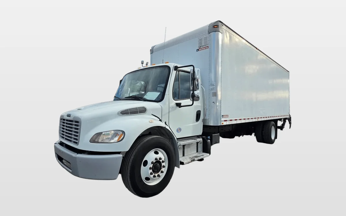 2017 Freightliner M2 106 - image 1