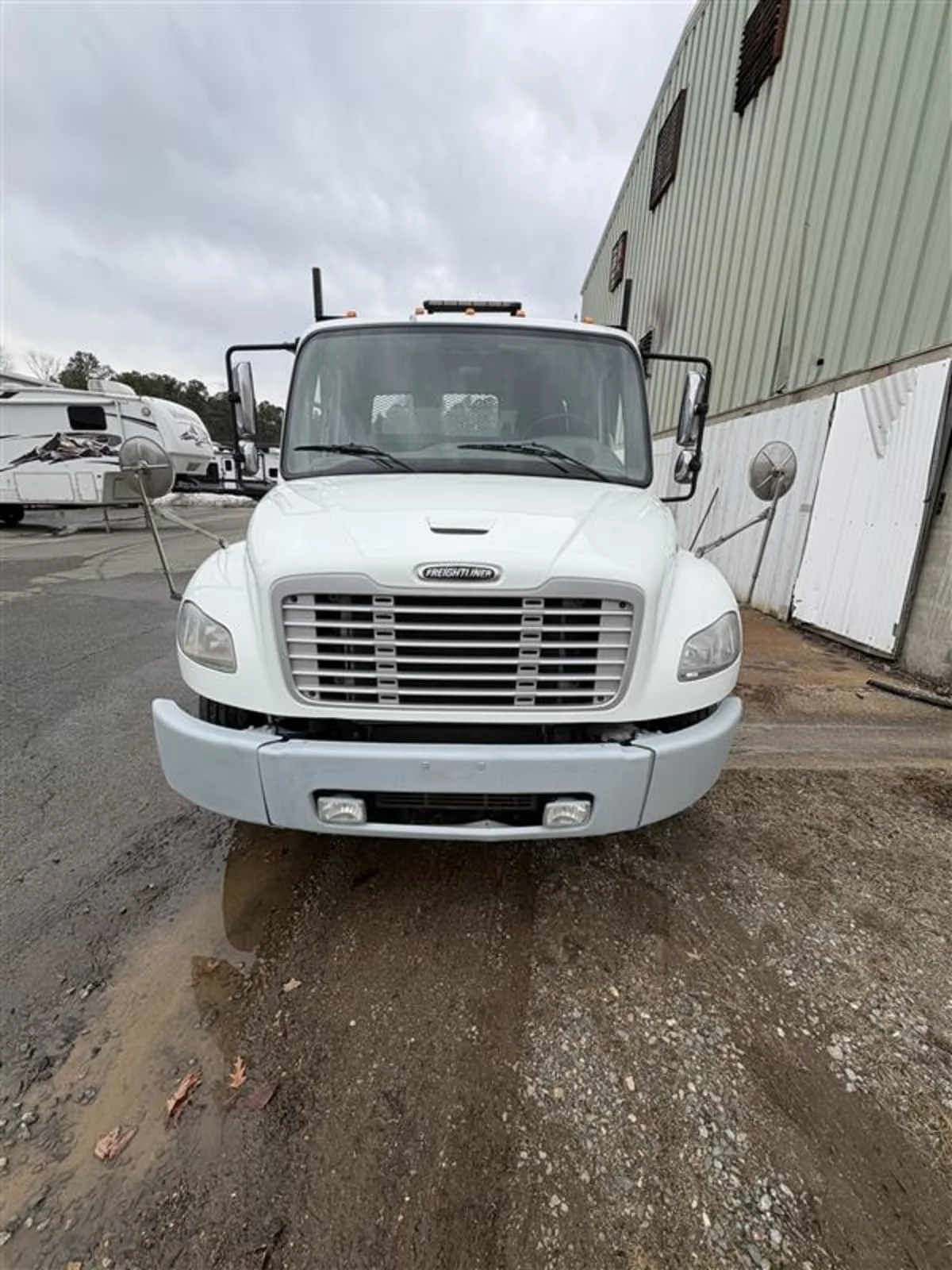 2020 Freightliner M2 106 in Ashland, VA — photo 2