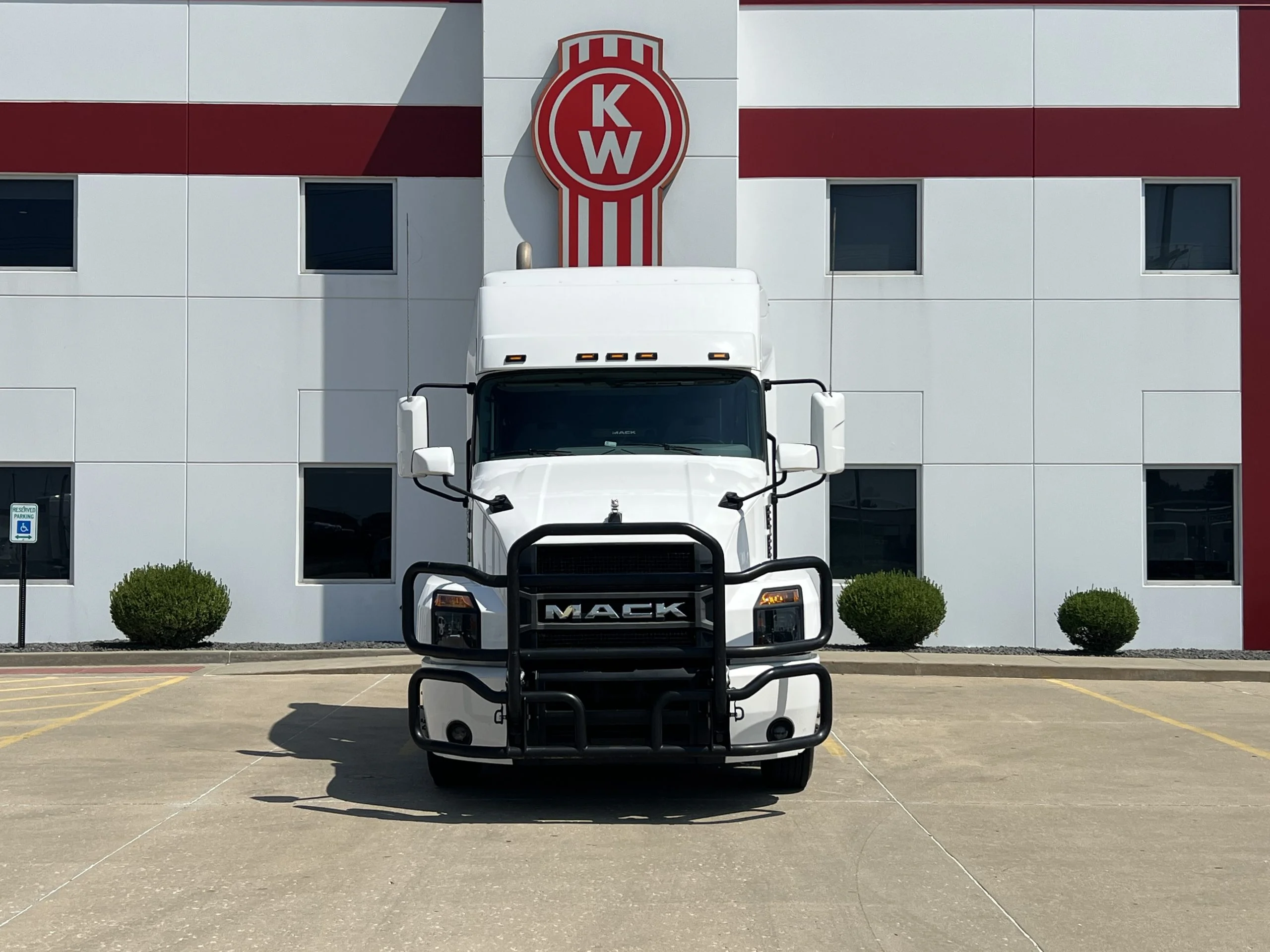 2020 Mack Anthem in Troy, IL — photo 2