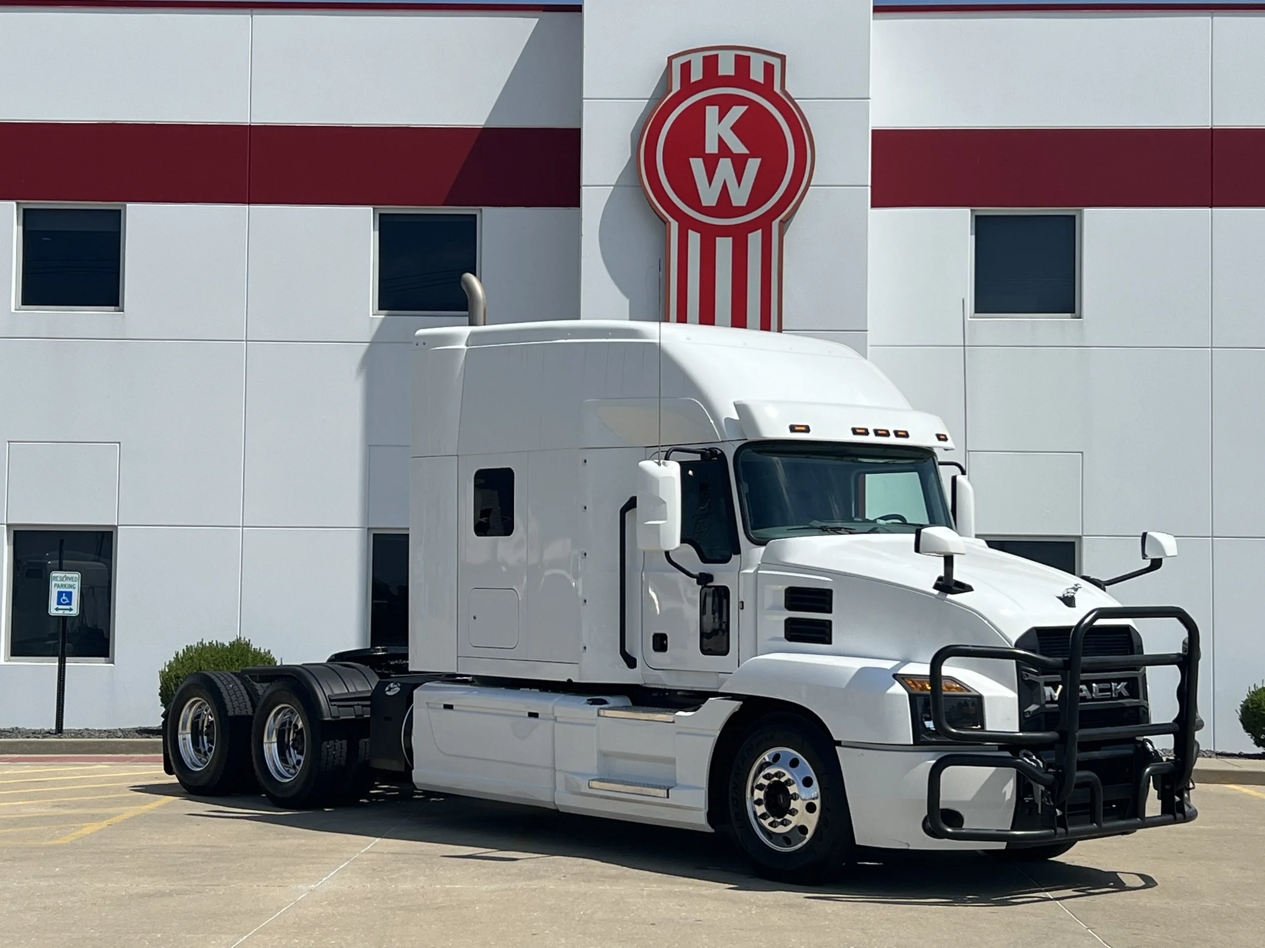 2020 Mack Anthem in Troy, IL — photo 3