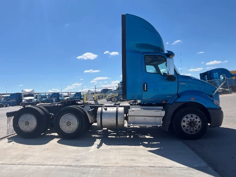 2019 International RH - image 8