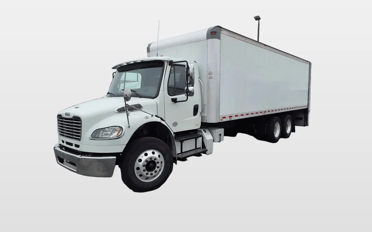 2018 Freightliner M2 106 - image 1