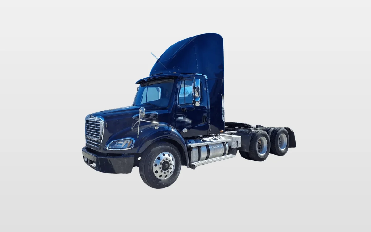 2020 Freightliner M2 112 - image 1