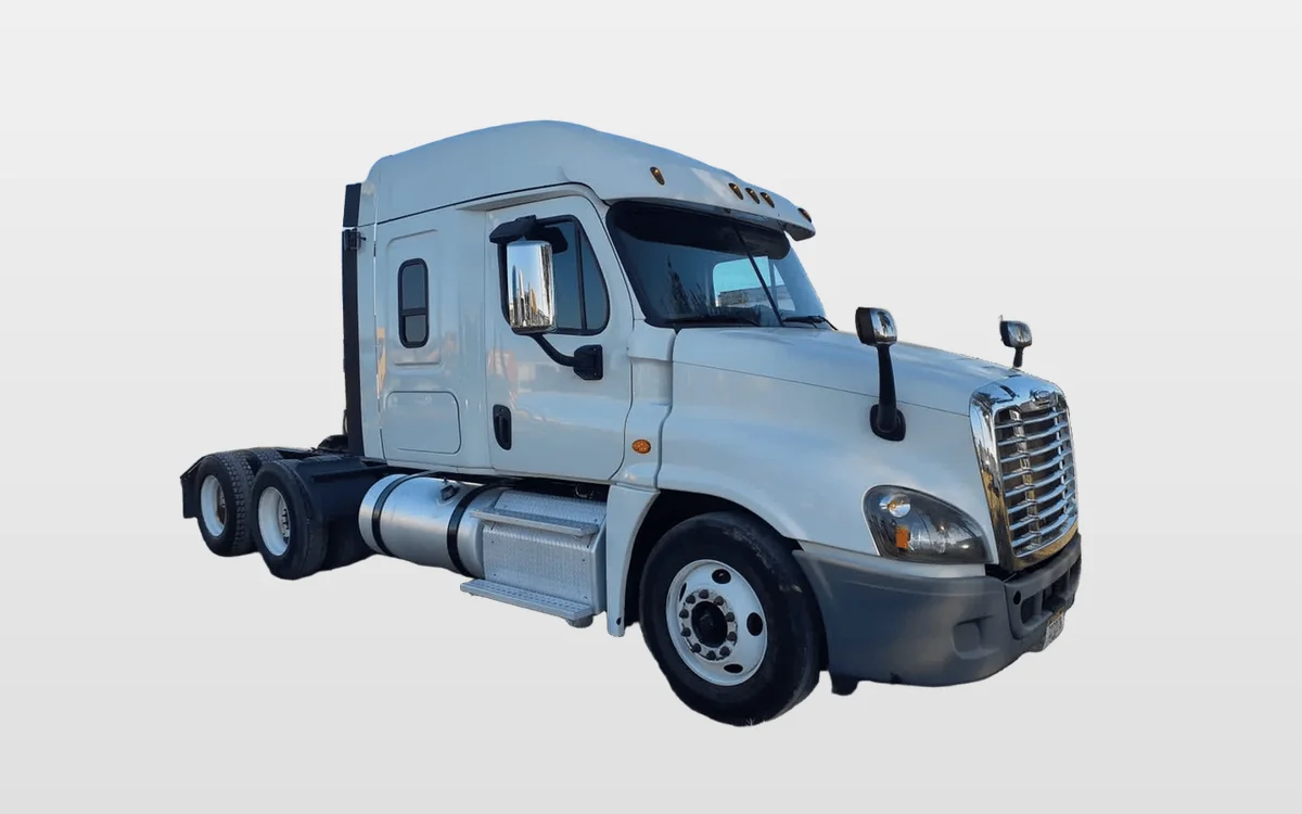 2019 Freightliner Cascadia - image 1