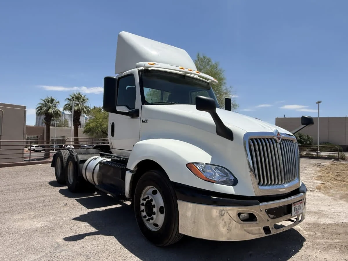 2019 International LT