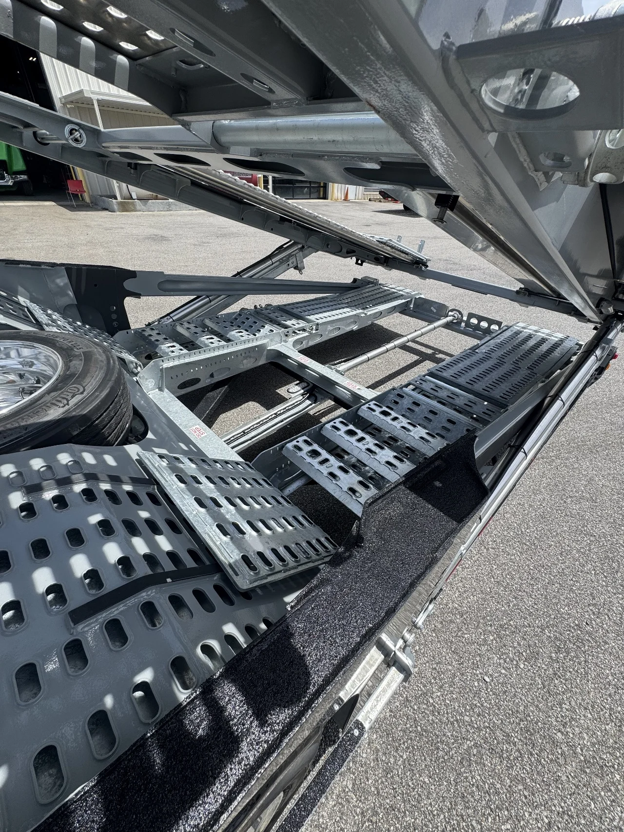 2026 Volvo in Waukee, IA — photo 5