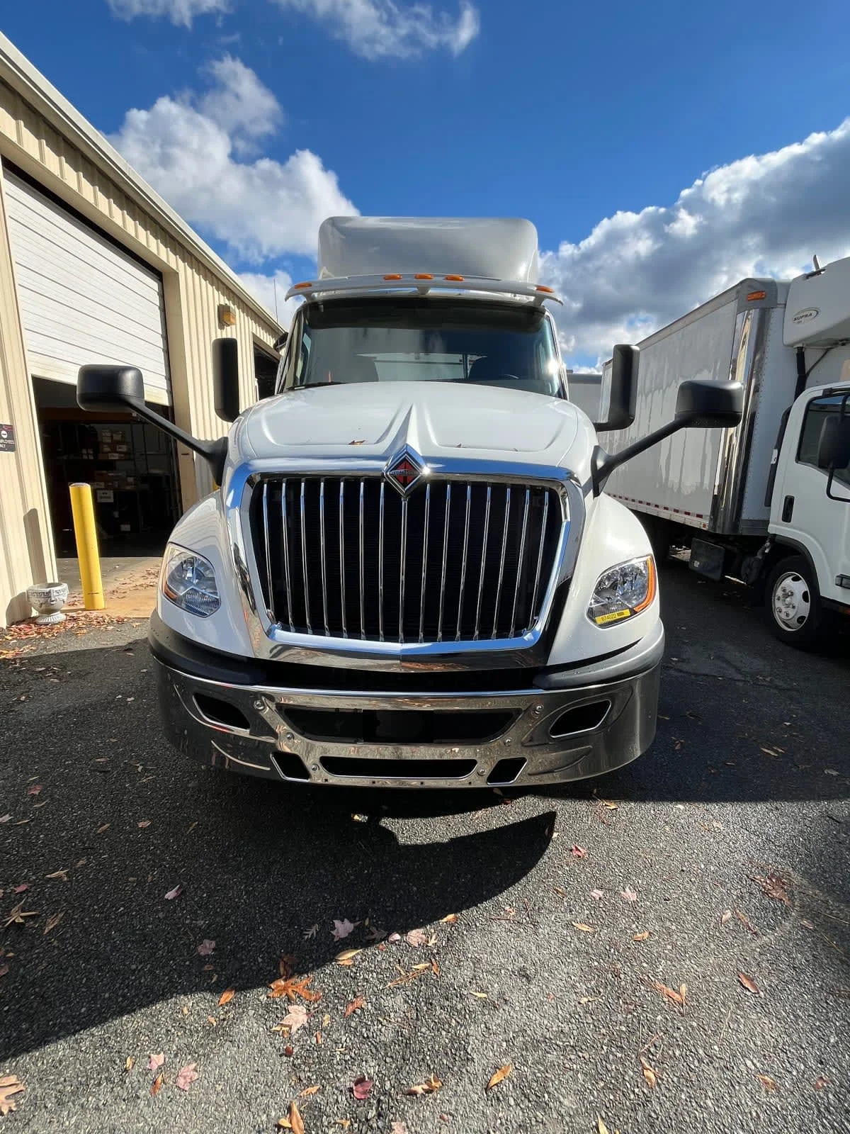2019 International LT in Ashland, VA — photo 2