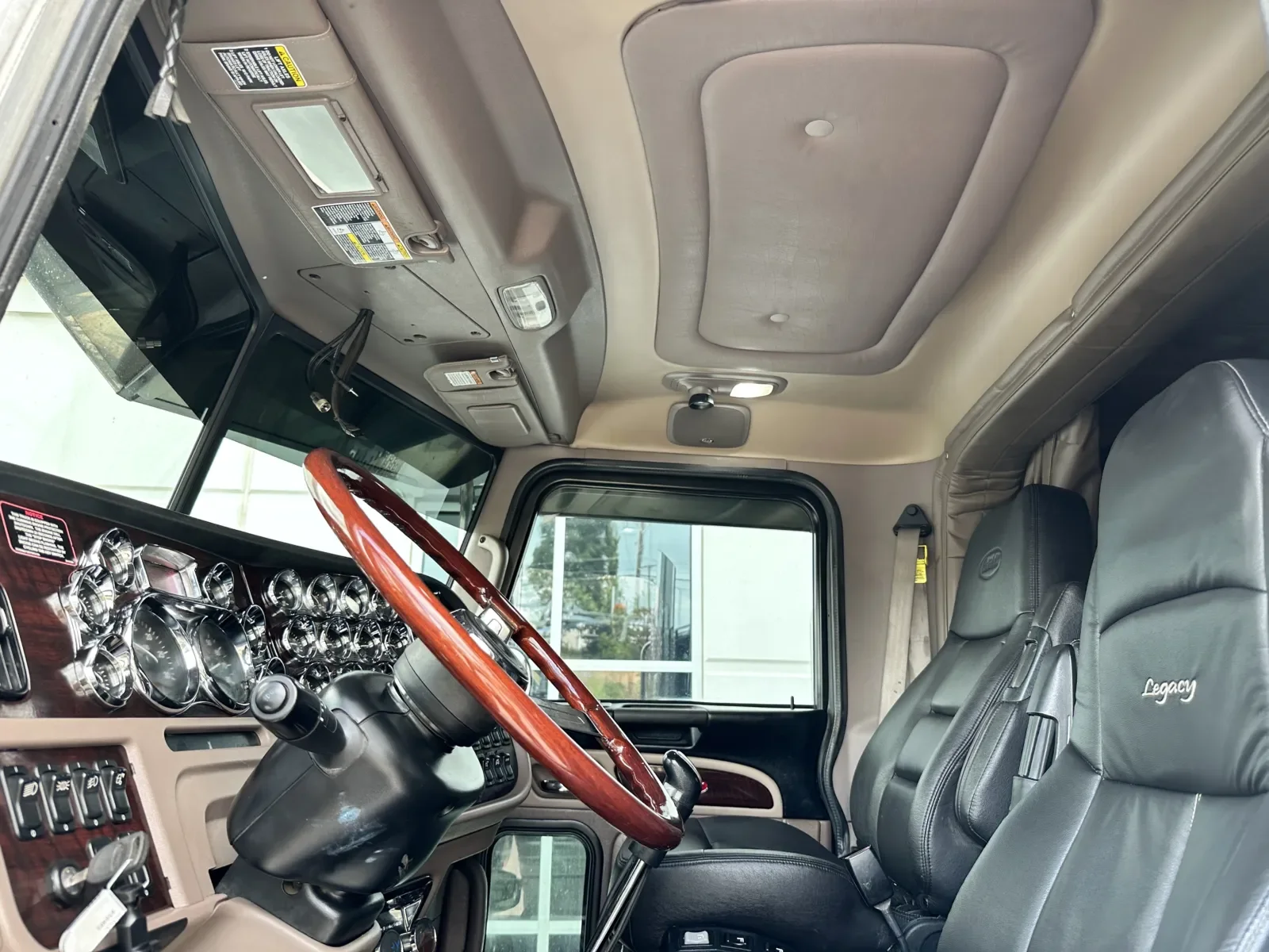 2020 Peterbilt 389 in Greer, SC — photo 14