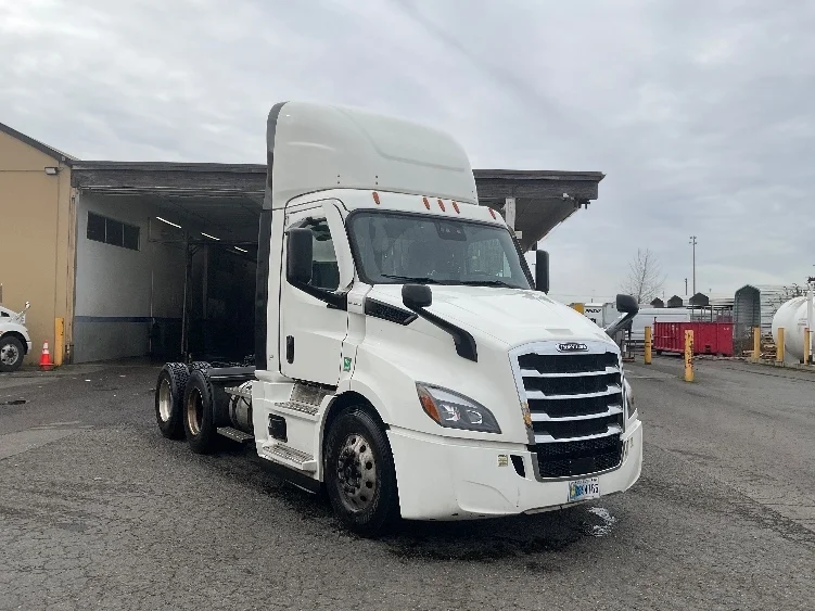 2020 Freightliner Cascadia in Austin, TX