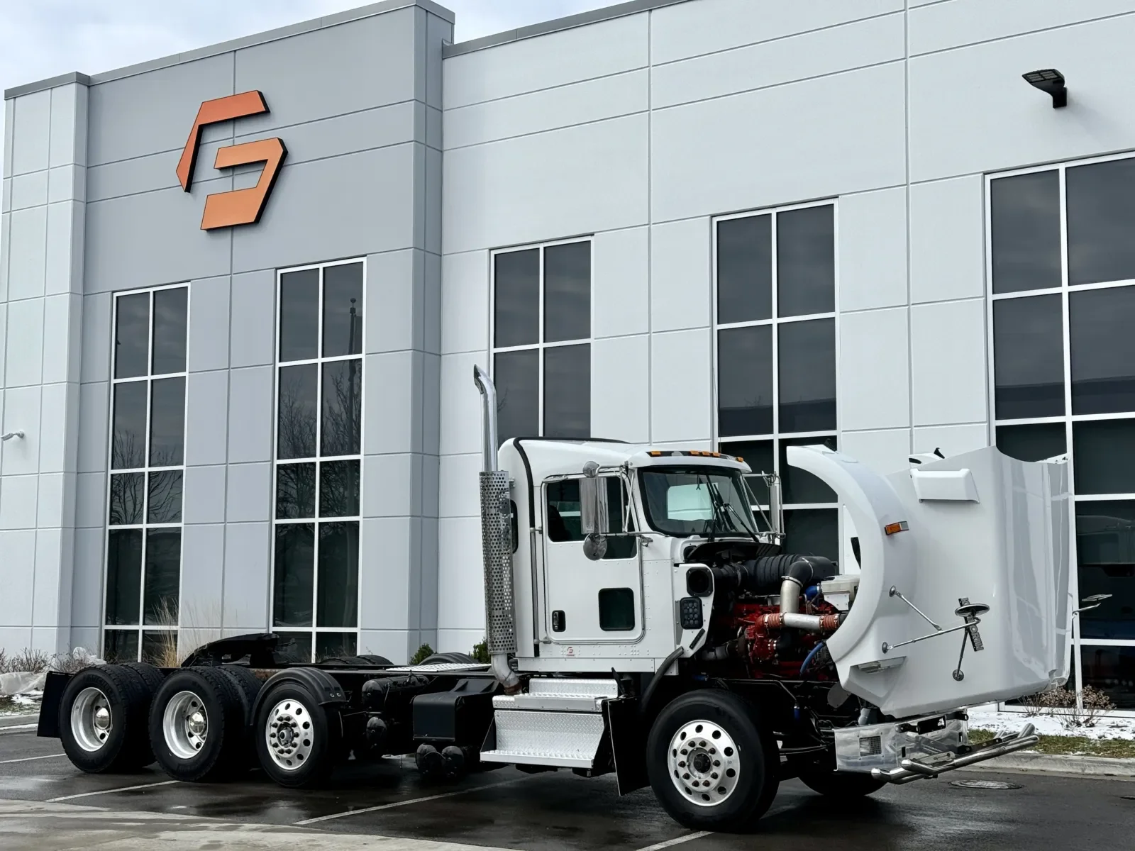 2019 Kenworth T800 - image 9