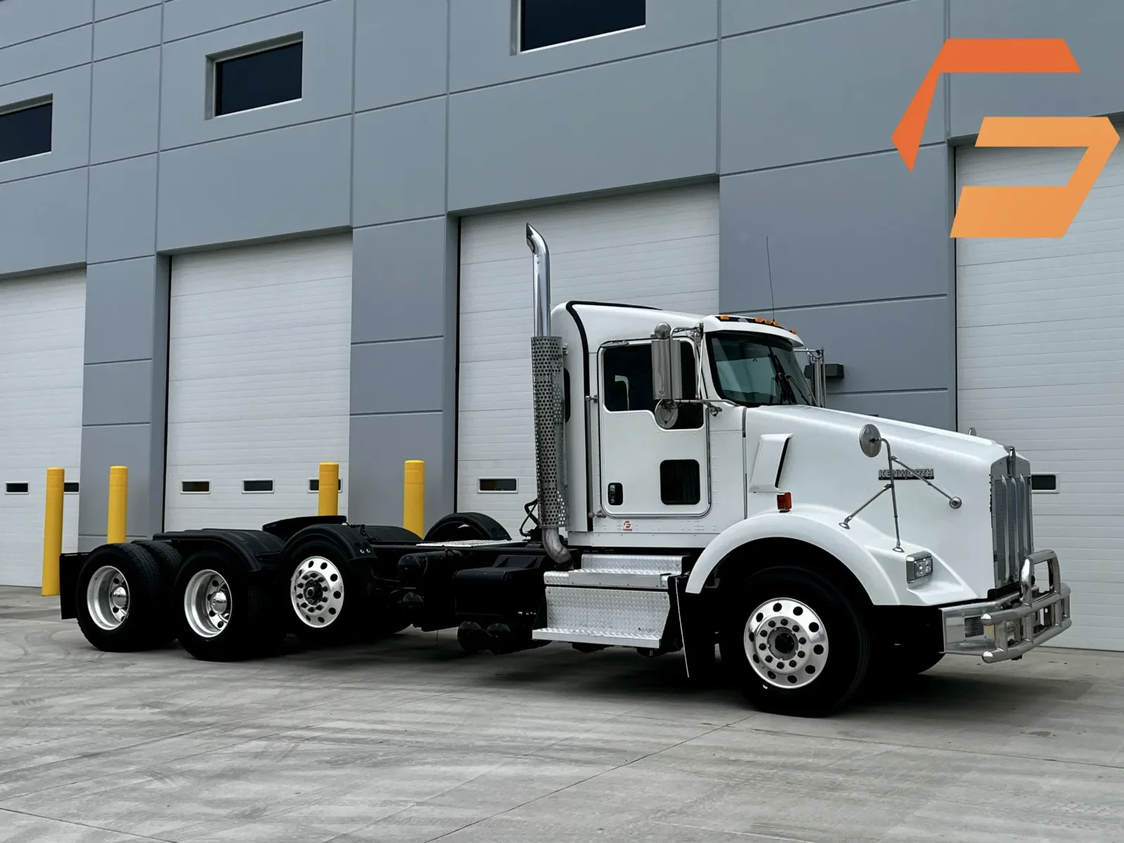 2019 Kenworth T800 in New Lenox, IL