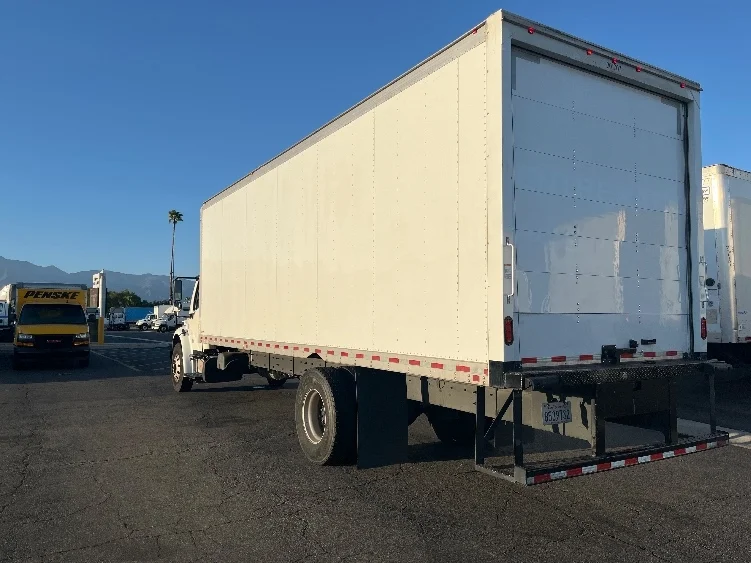 2020 Freightliner eM2 in Fontana, CA — photo 6