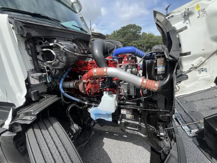 2022 Peterbilt 579 — photo 12