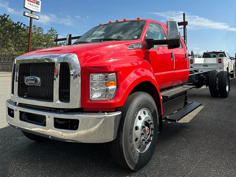 2024 Ford F-750
