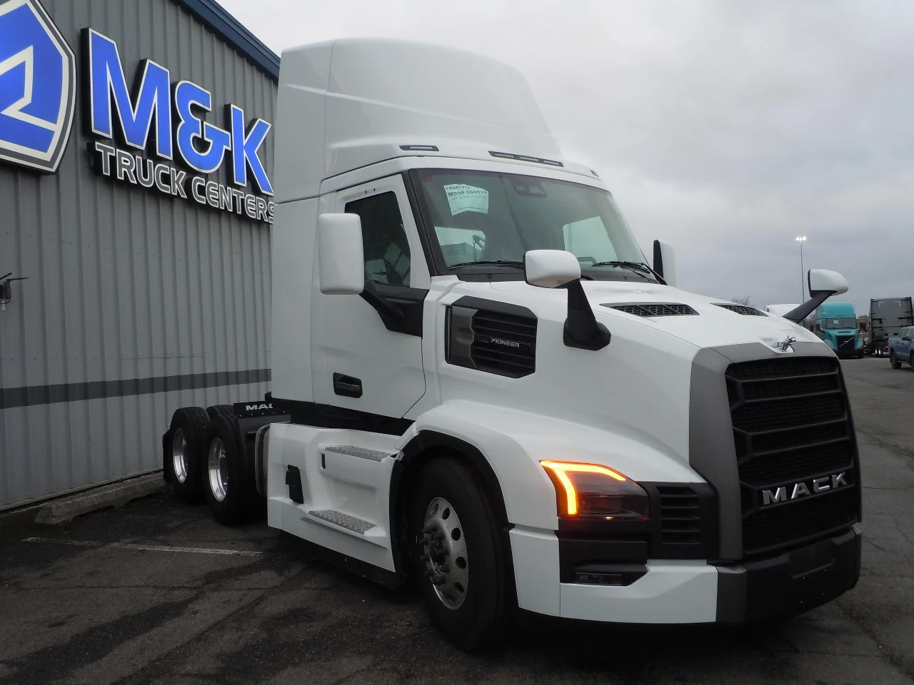 2026 Mack Pioneer in Gary, IN — photo 4