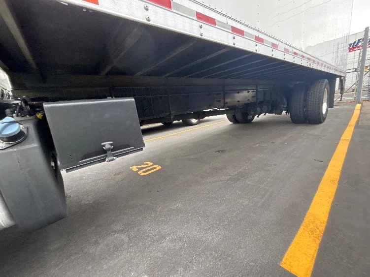 2022 Freightliner eM2 in Portland, OR — photo 5