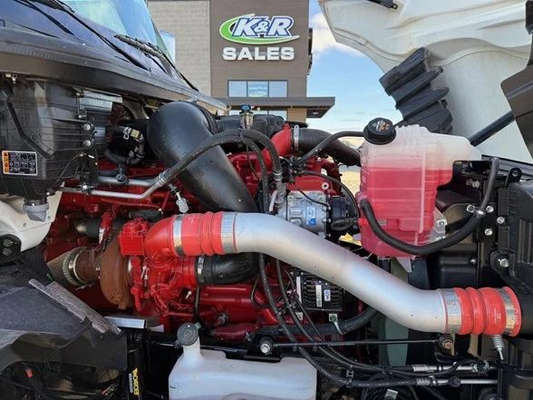 2025 International LT in MI — photo 10