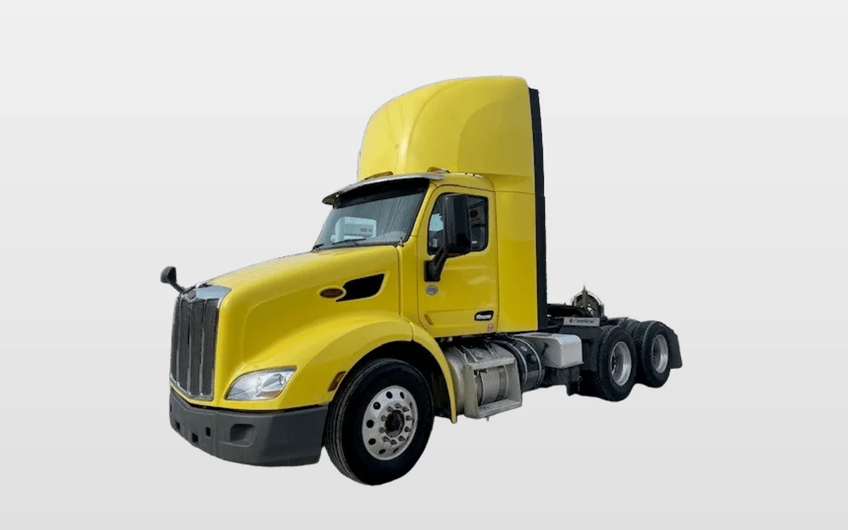 2021 Peterbilt 579 - image 1