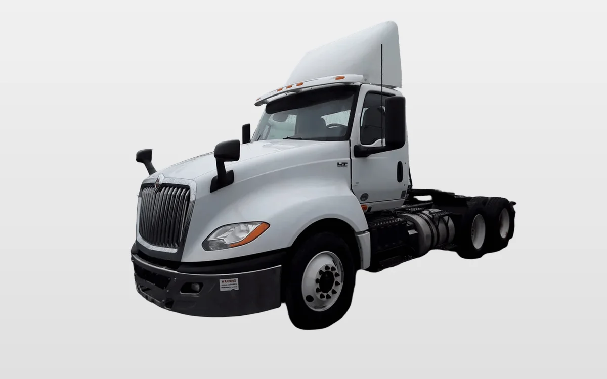 2018 International - image 1