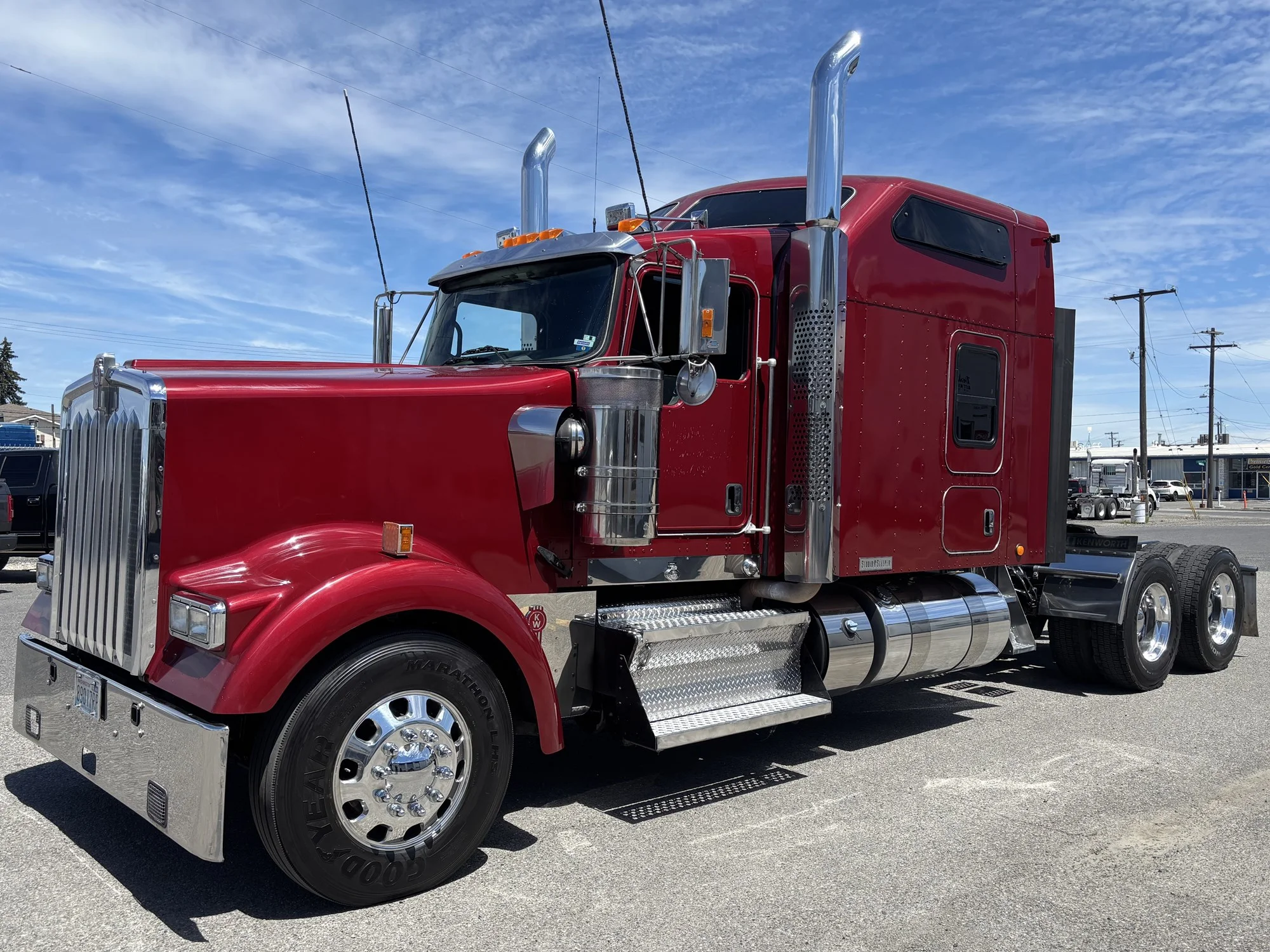 2021 Kenworth W900